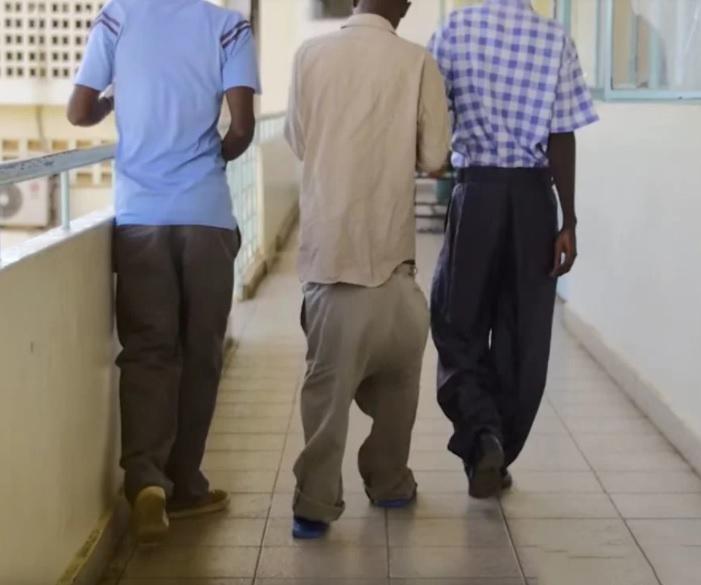 实拍:非洲版的“大阴人”嫪毐,长度达到惊人的1.2米!